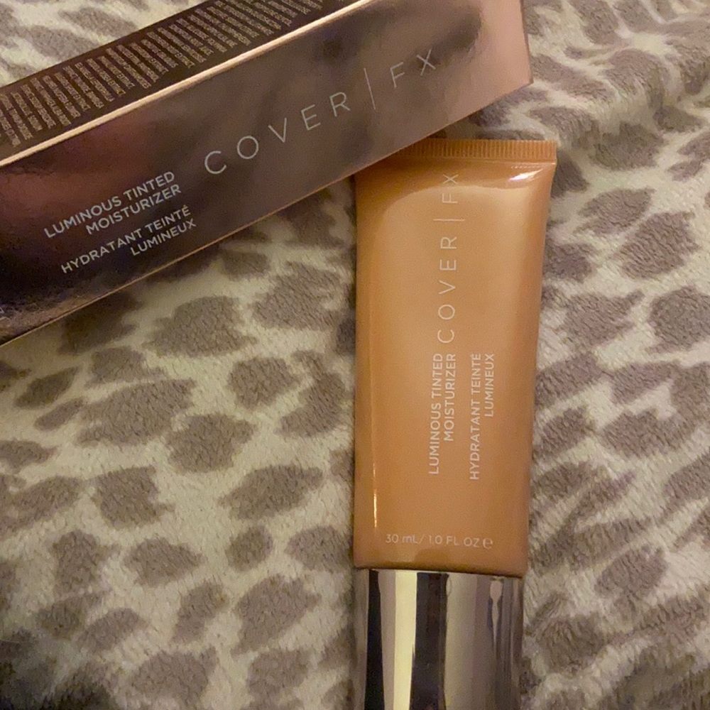 NEW Cover FX luminous tinted moisturizer